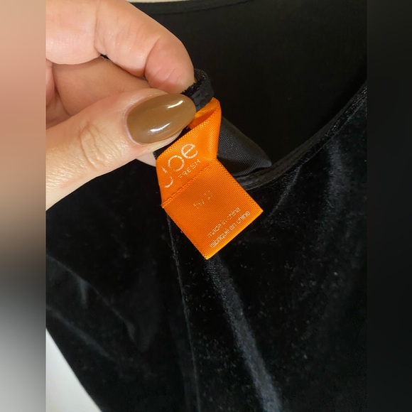 Black velvet 3/4 length top - Picture 4 of 4